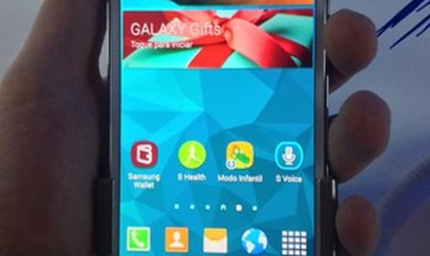 Galaxy S5 tem tela de 5,1 polegadas, sensor de digitais e filma em 4K 