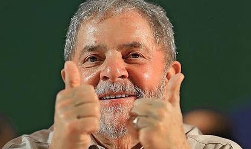 Lula ter seu nome citado em um documento oficial do Ministério Público de São Paulo, que pediu sua prisão preventiva, para que ele não atrapalhe nas investigações da Lava Jato.
