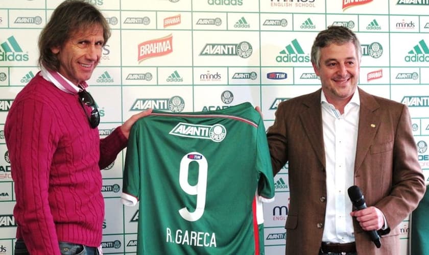 Ricardo Gareca e Paulo Nobre foi apresentado na Academia de Futebol