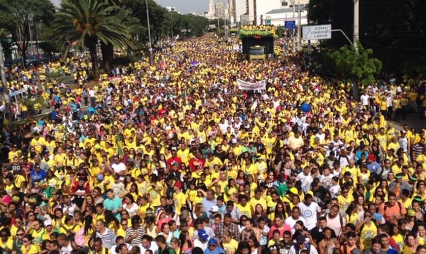 Última edição da Marcha para Jesus em São Paulo teve tema "Conquistando para Cristo".