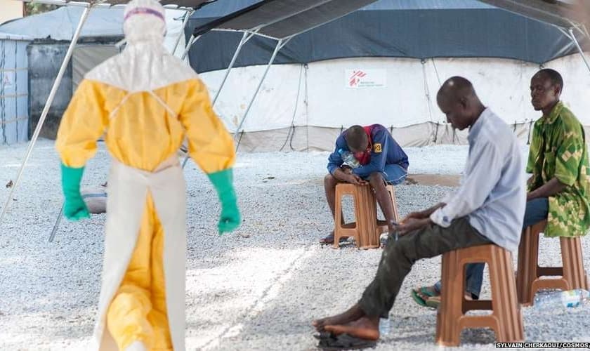 doença ebola