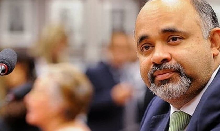 George Hilton chegou a afirmar recentemente, que não é um profundo conhecedor dos esportes