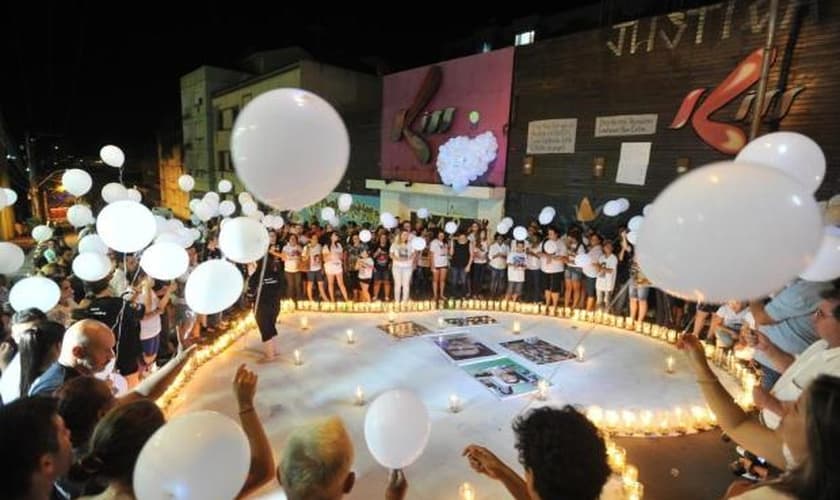Famílias prestam homenagens às vítimas da Boate Kiss, em Santa Maria (RS)