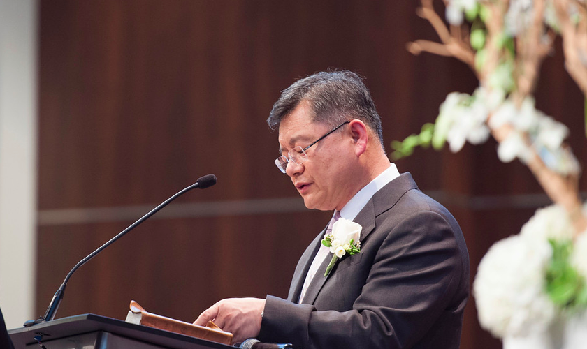 Hyeon Soo Lim, de 60 anos, é líder de 3 mil membros da Igreja Presbiteriana no Canadá.