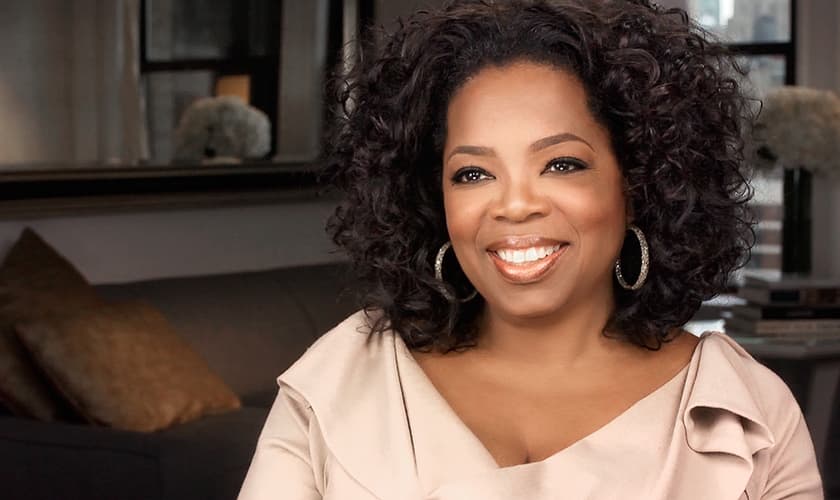 Oprah Winfrey é uma das apresentadoras de TV e empresárias mais conceituadas dos Estados Unidos. (Foto: Huffington Post)