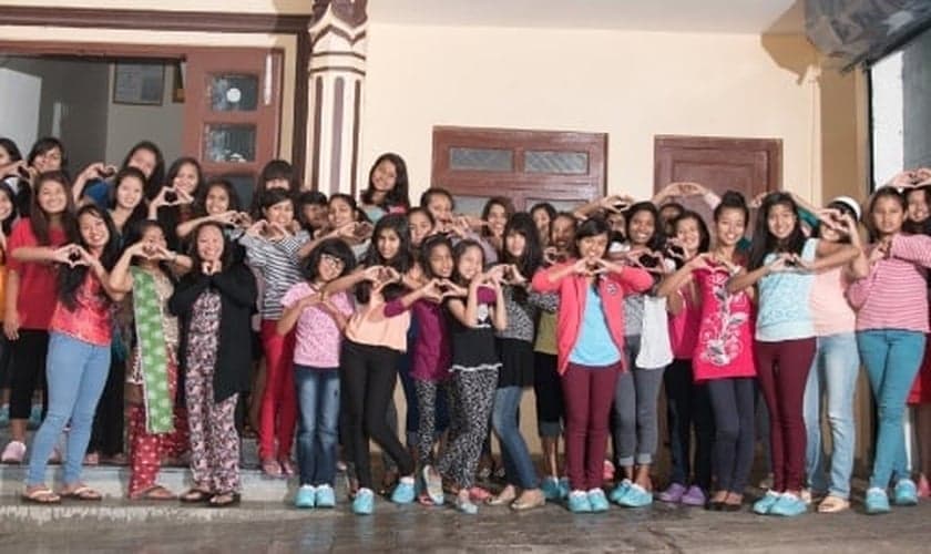 Atualmente, o abrigo acolhe 151 pessoas e já resgatou 300 crianças e adolescentes. (Foto: Divulgação)