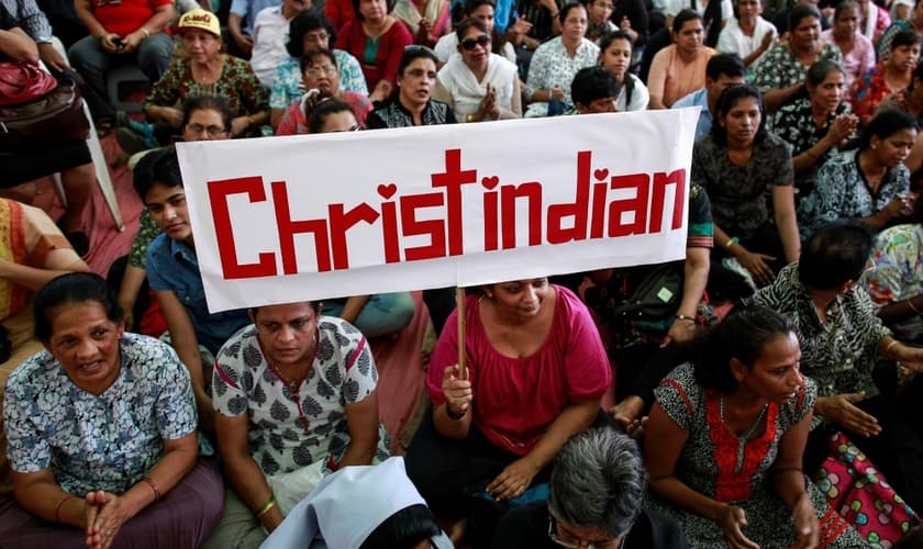 Mesmo com uma minoria distinta na Índia, a população cristã do país tem aumentado. (Foto: Reuters).