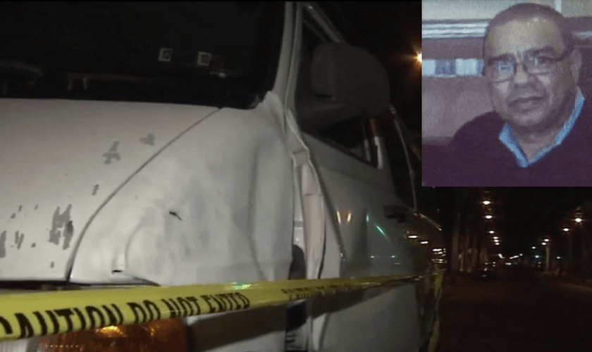 O furgão do pastor Leon teve sua porta arrancada após ser atingido pelo carro que o atropelou. (Foto: ABC)