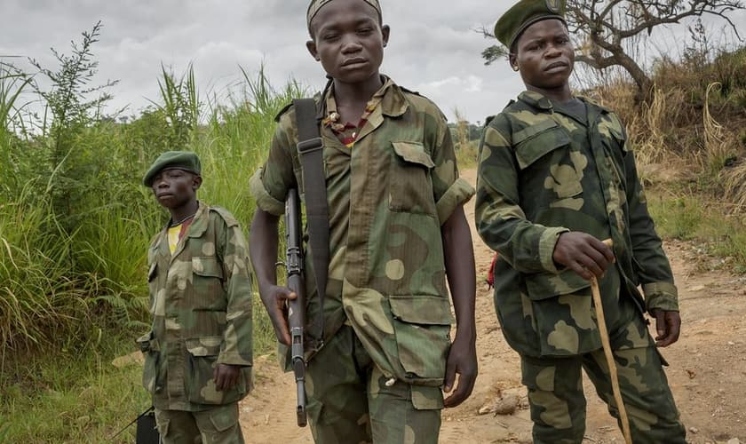 De acordo com o relatório, raptos de crianças pelo Boko Haram são cuidadosamente planejados e direcionados. (Foto: Reuters).