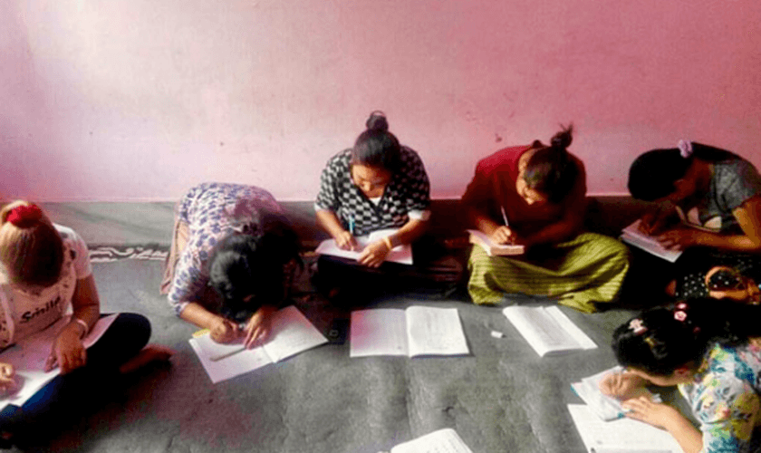 As aulas estão ajudando no relacionamento pessoal dos cristãos com Deus. (Foto: Reprodução).