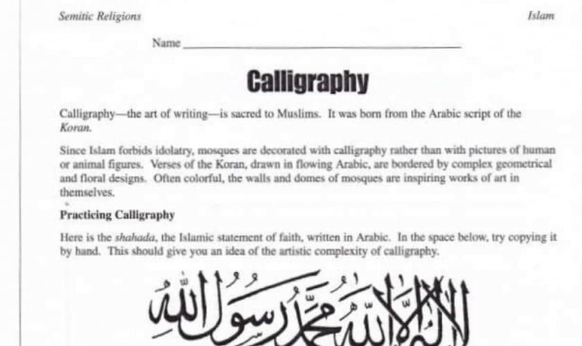 Atividade de "caligrafia" pedia que os alunos escrevessem declaração de fé islâmica. (Imagem: Teacher Created Resources)