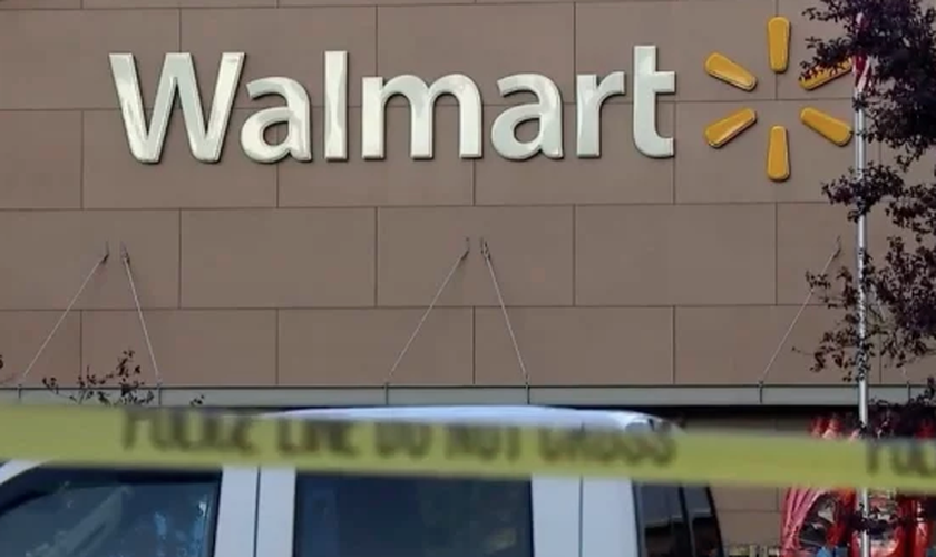 O atirador feriu clientes de uma loja da rede de supermercados Walmart, em Tumwater. (Foto: Reprodução)