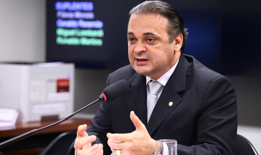 O deputado federal Roberto de Lucena está à frente da Secretaria da Transparência. (Foto: Divulgação/Roberto de Lucena)