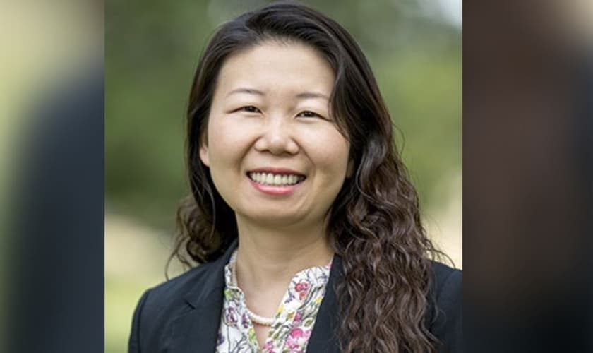 Hongyi Yang hoje é cristã e professora de Teologia. (Foto: Reprodução/SWBTS)