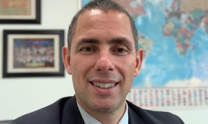 Herman Mendoza é pastor em Nova York, onde viveu seu passado na criminalidade. (Foto: Arquivo Pessoal)