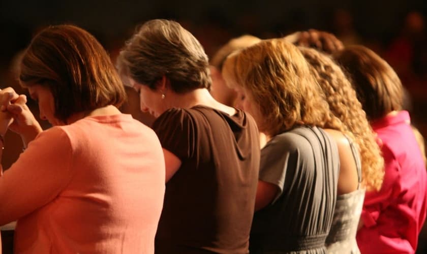 Na primeira sexta-feira de março, mulheres do movimento WDPIC oram por missões no mundo todo. (Foto: Flickr/Roswell UMC)