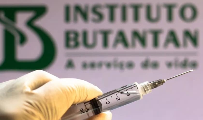 Com a aprovação da Anvisa, instituto estima disponibilizar 40 milhões de doses da 'Butanvac' prontas para uso no fim do ano. (Foto: Rafael Henrique/SOPA Images/LightRocket via Getty Images)