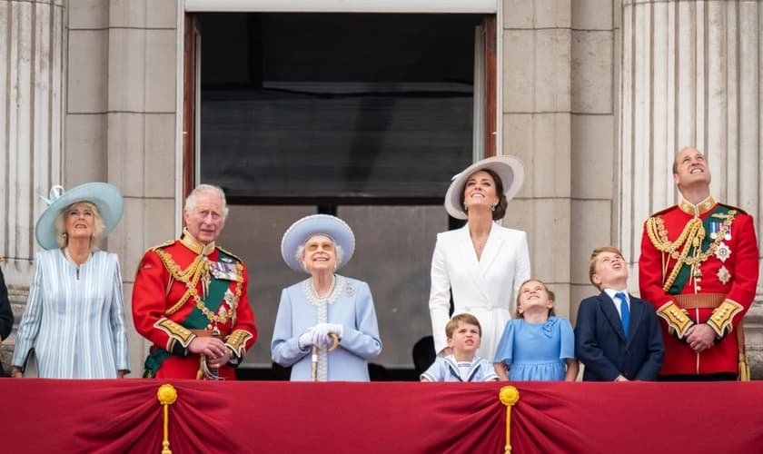 Família real britânica durante celebração do Jubileu de Platina. (Foto: The Royal Family)