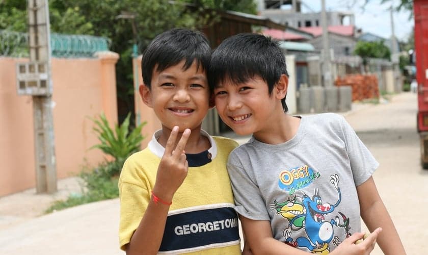 Um menino no Camboja foi salvo por Jesus de um espancamento. (Foto: Imagem ilustrativa/Unsplash/Daisuke Inoue).