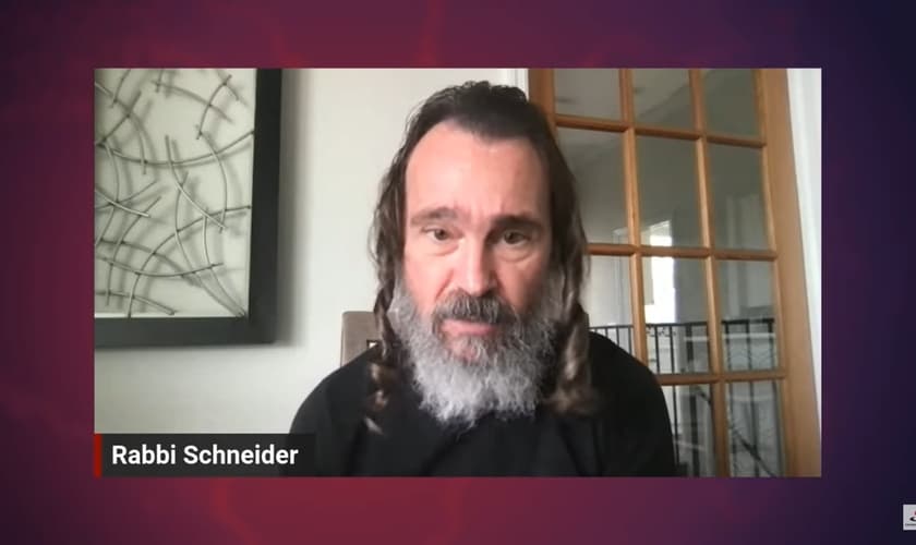 Rabino messiânico Kirt Schneider. (Foto: Captura de tela/YouTube Charisma News)