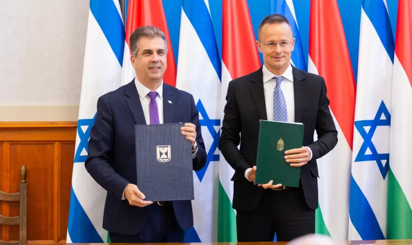 Ministro das Relações Exteriores Eli Cohen durante viagem à Hungria em 31 de maio de 2023. (Foto: Reprodução/Embaixada Israelita na Hungria)