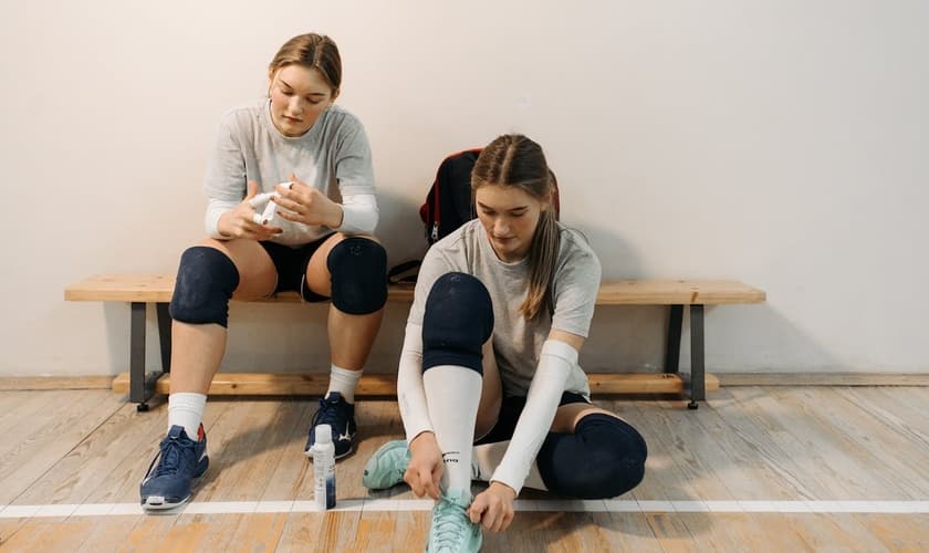 As alunas foram penalizadas por se recusarem a se trocar na presença de um homem. (Imagem ilustrativa: Pexels/Pavel Danilyuk)