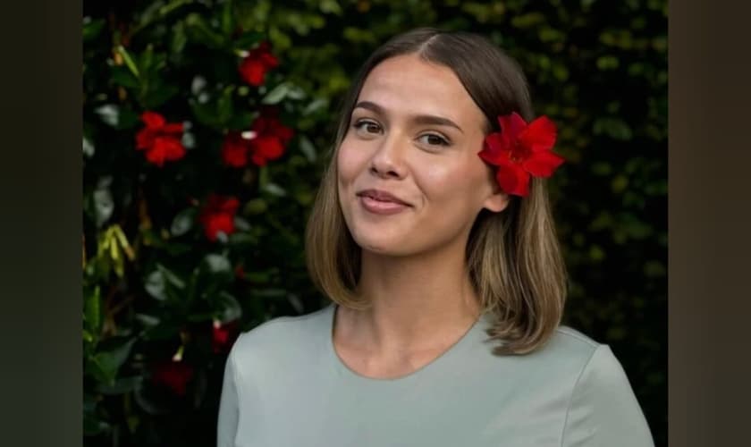 Tess encontrou Jesus em um evangelismo de rua. (Foto: Revive).