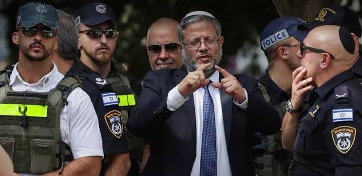Ben Gvir, ministro da Segurança Nacional de Israel, liderou o movimento no Monte do Templo. (Captura de tela/YouTube/Mirror Now)