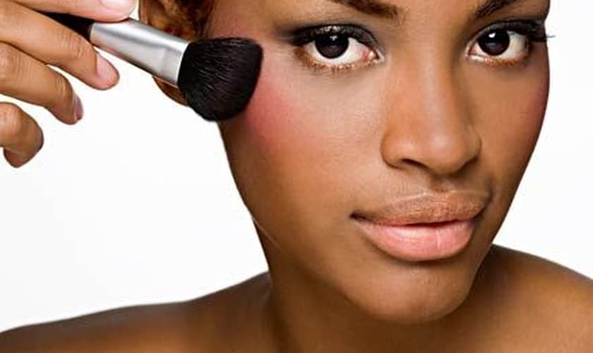 Maquiagem: aprenda o passo a passo para preparar a pele com perfeição - Eu  Total