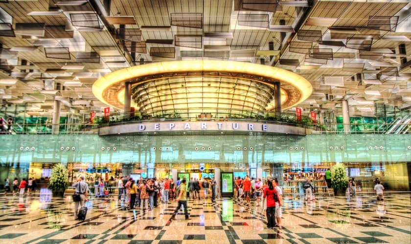 Terminal 3 do aeroporto de Changi, em Singapura. (Foto: Reprodução)