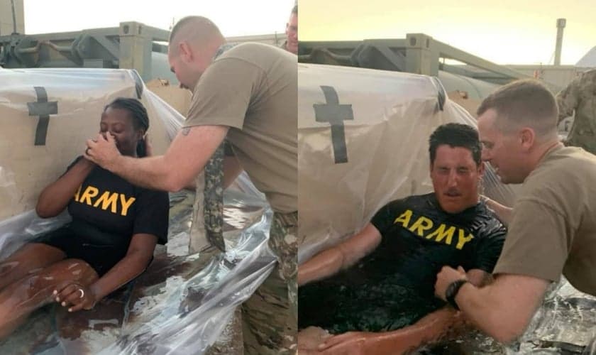 Sete soldados americanos do Forte Irwin, na Califórnia, foram batizados por capelães militares. (Foto: Reprodução/Facebook).