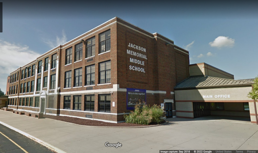 Jackson Memorial Middle School. (Foto: Captura de tela/Google)