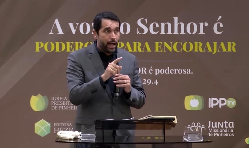 Pastor Paulo Junior. (Foto: Captura de tela/YouTube Igreja Presbiteriana de Pinheiros)