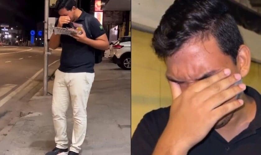 Mateus Santos chorando na calçada enquanto vendia suas cocadas. (Foto: Reprodução/Instagram/Felipe Martins)