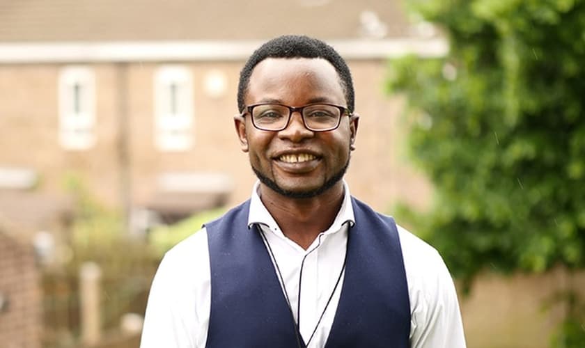 Felix Ngole. (Foto: Reprodução/Christian Concern)