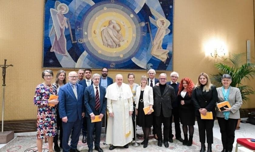 Papa Francisco se reúne com delegação do DIALOP (Foto: Vatican Media)