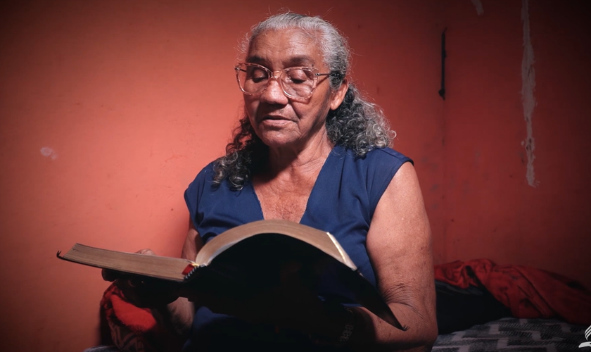 Senhorinha dos Santos. (Foto: Reprodução/YouTube/Adventistas Amazonas Roraima)