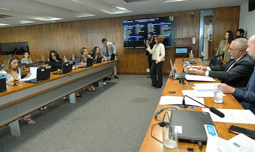 Reunião da Comissão de Direitos Humanos e Legislação Participativa, quarta-feira (19). (Foto: Geraldo Magela/Agência Senado)