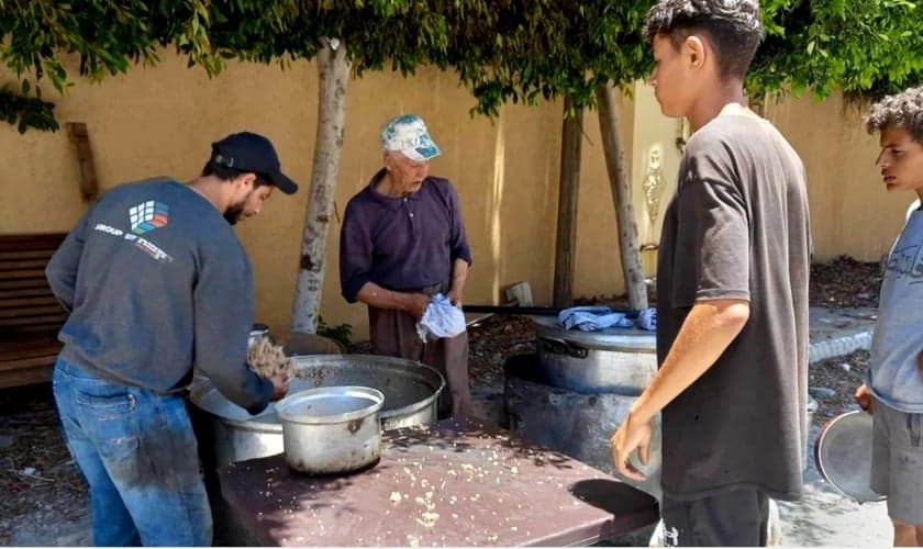 Ajuda humanitária a palestinos. (Foto: Missão Cristã em Gaza)