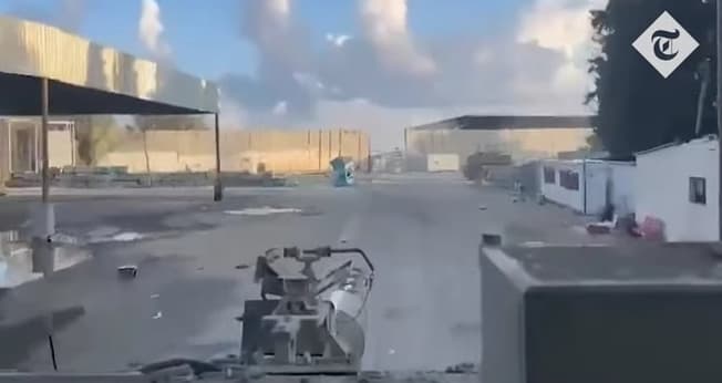 Tanques israelenses capturam passagem de fronteira de Rafah após Israel rejeitar cessar-fogo. (Captura de tela/YouTube/The Telegraph)