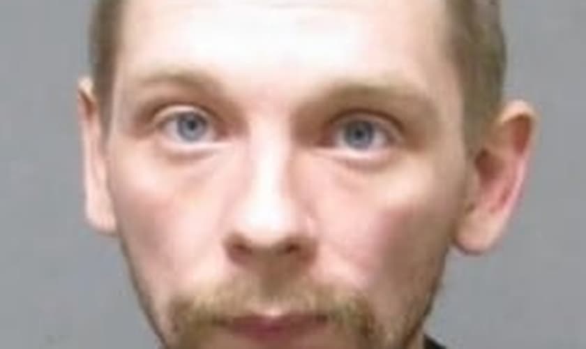 "Militante ateu" é condenado a oito anos de prisão por agredir pastor nos EUA