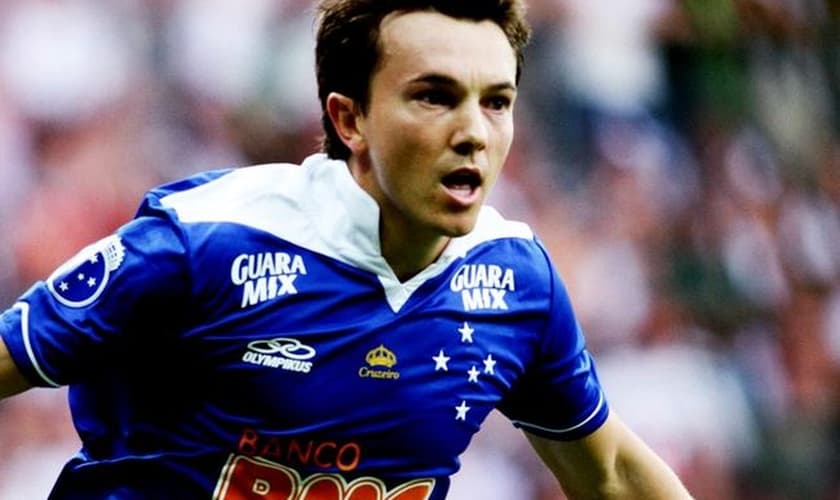 "Sempre peço a Deus que renove os meus pensamentos", diz Dagoberto