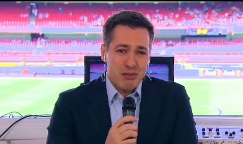 Nivaldo Pietro chorando