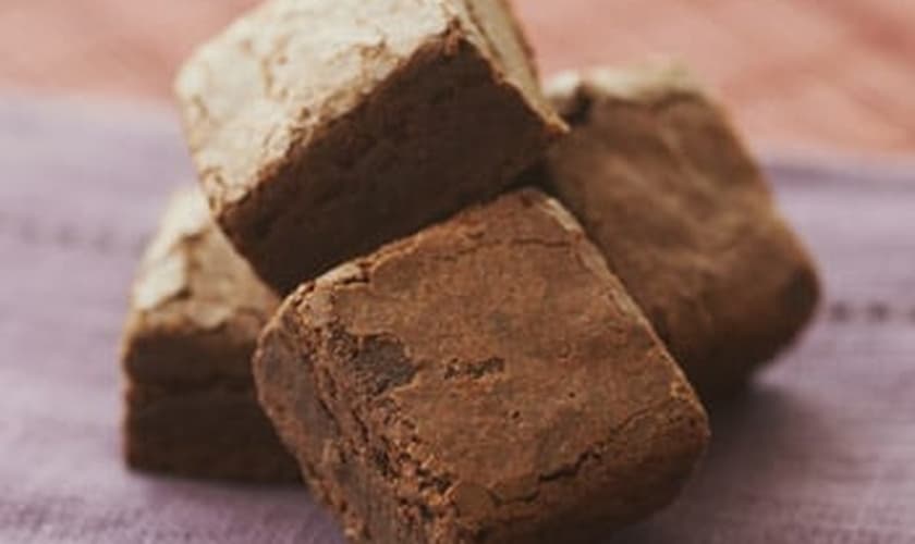 Brownie com sobras de ovo de Páscoa