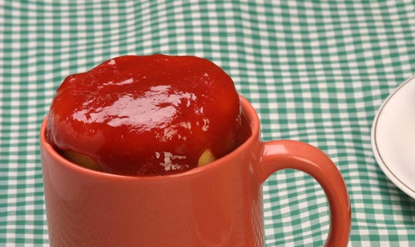 bolo de fubá na caneca