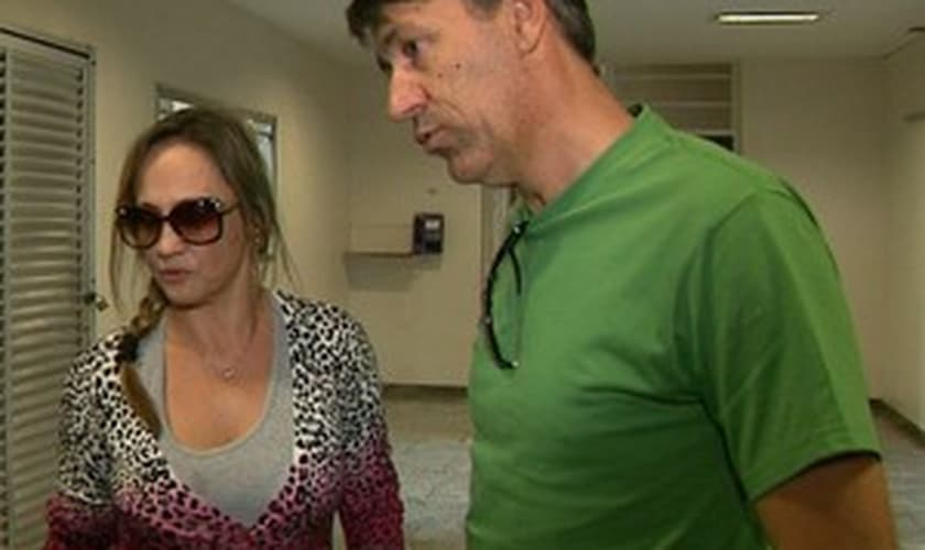 Pais de locutor permanecem em Barretos à espera de melhora do filho