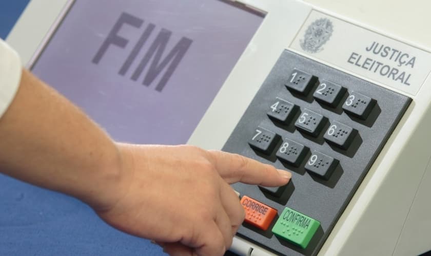 Candidatos evangélicos miram cargos que vão do senado à presidência