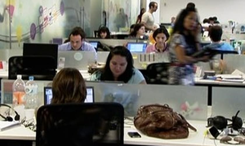 Pesquisa aponta que 52% dos brasileiros estão felizes com a carreira