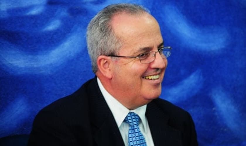 Em entrevista, Pr. Geremias do Couto fala sobre cristianismo e política