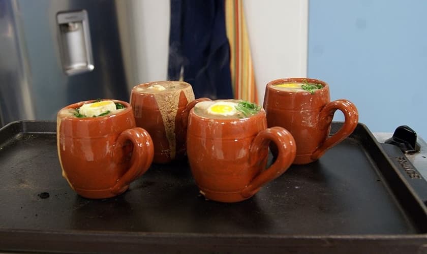 Caldinho de feijão tropeiro